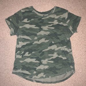 Old Navy camo t-shirt